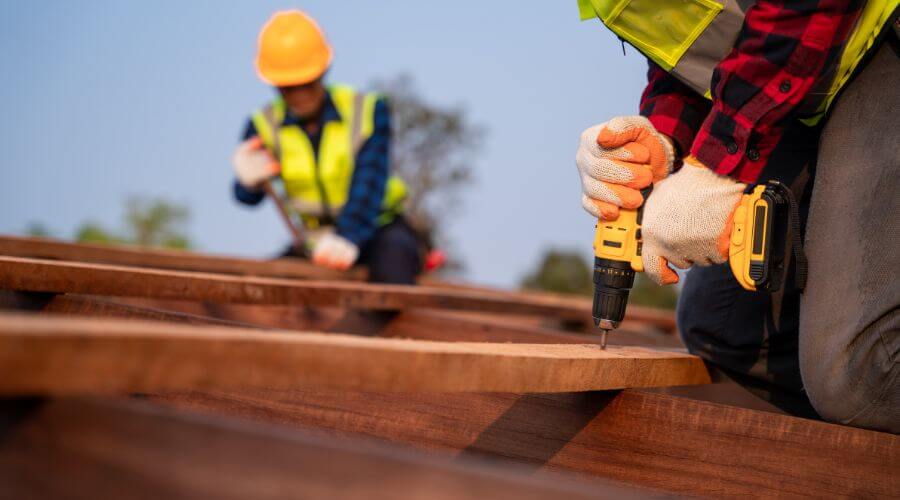 Expert Emergency Roof Repairs services in Represa, CA